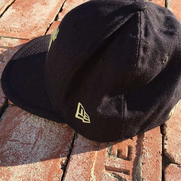 Navy fan cap - Picture 2 of 4